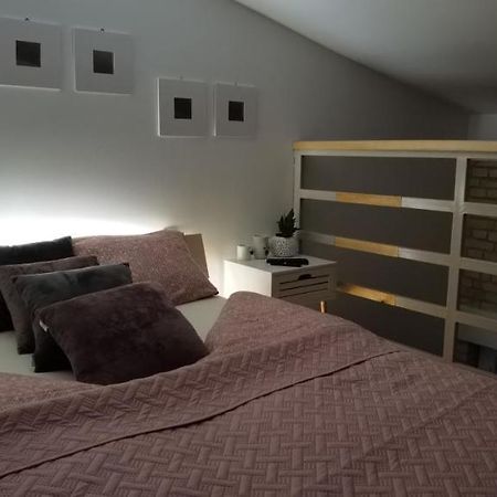 Zona Apartments 1 Зренянин Экстерьер фото